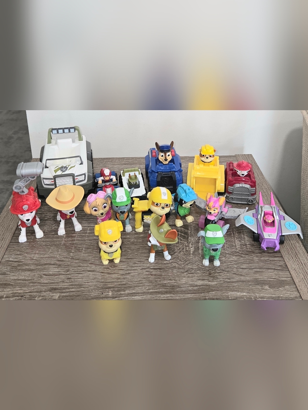 Paw Patrol Action Toys and Figurines Lot of 18 PLEASE Read and SEE PICTURES.